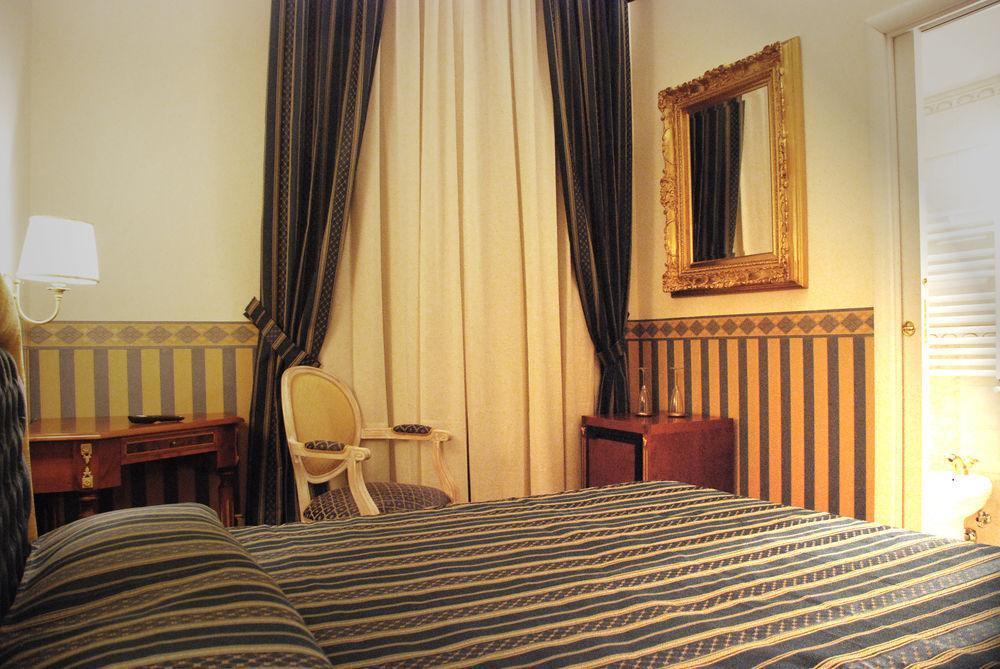 巴贝里尼套房酒店 罗马 外观 照片